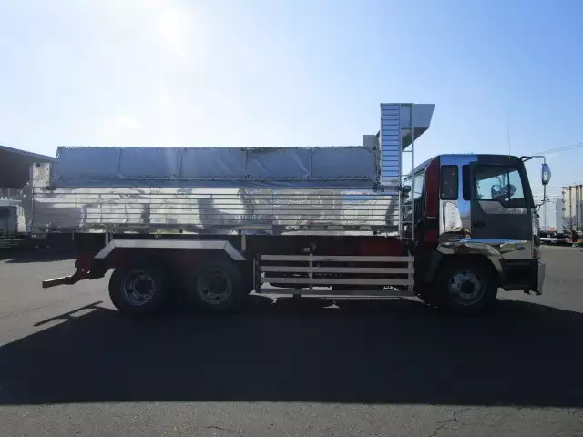 平成13年12月中古大型日野プロフィアの画像4