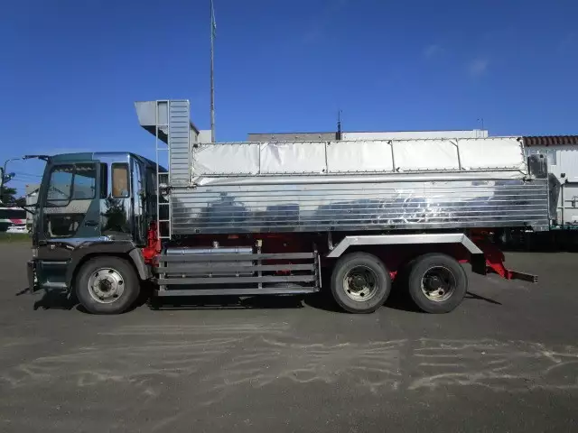 平成13年12月中古大型日野プロフィアの画像8