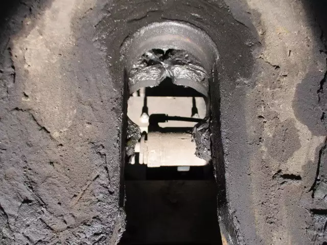 平成26年09月中古大型トラクタヘッド日産UDクオンの画像19