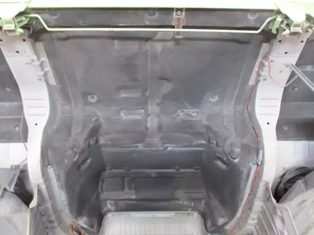 平成26年09月中古大型トラクタヘッド日産UDクオンの画像27