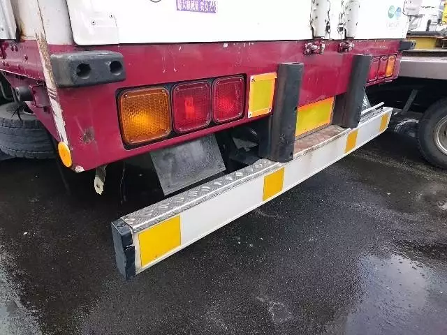 平成22年07月中古大型日産UDUDトラックスの画像20