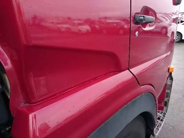 平成22年07月中古大型日産UDUDトラックスの画像27