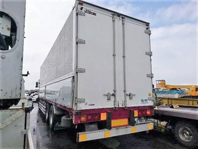 平成22年07月中古大型日産UDUDトラックスの画像4