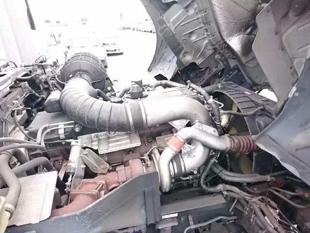 平成22年07月中古大型日産UDUDトラックスの画像6