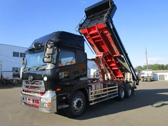 平成26年03月中古大型日産UDクオンの画像17