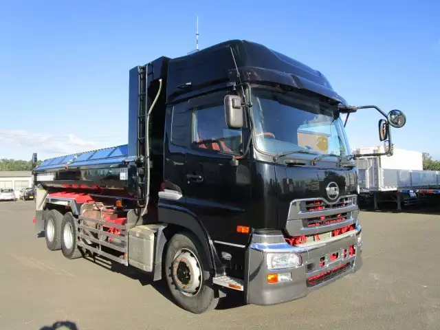 平成26年03月中古大型日産UDクオンの画像3