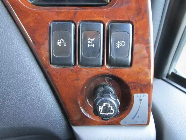 平成26年03月中古大型日産UDクオンの画像36