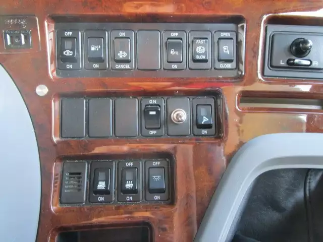 平成26年03月中古大型日産UDクオンの画像42