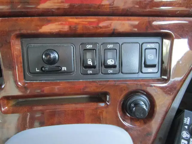 平成26年03月中古大型日産UDクオンの画像43