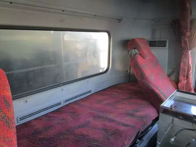 平成26年03月中古大型日産UDクオンの画像46