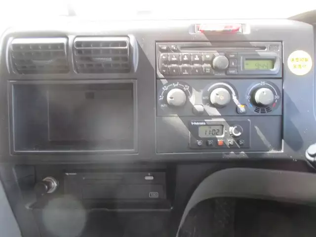 平成28年09月中古大型トラクタヘッド三菱ふそう三菱の画像32