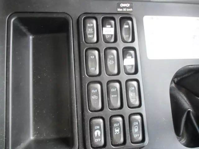 平成28年09月中古大型トラクタヘッド三菱ふそう三菱の画像39