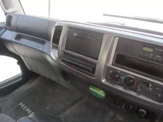 平成26年08月中古中型日野日野の画像44