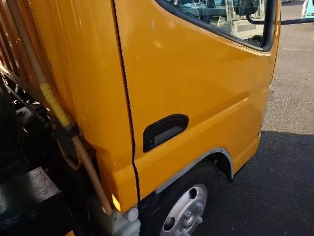 平成17年08月中古小型三菱ふそう三菱の画像26