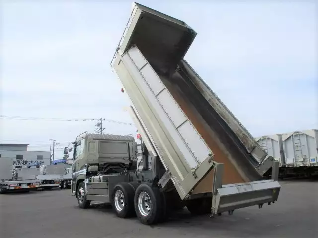 平成30年12月中古大型日産UDクオンの画像26