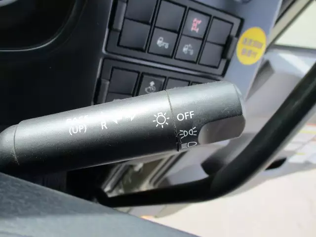 平成30年12月中古大型日産UDクオンの画像35