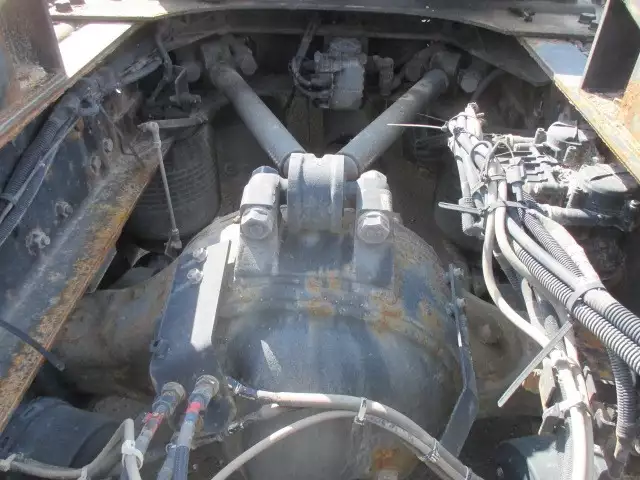 平成28年12月中古大型トラクタヘッド日産UDクオンの画像12