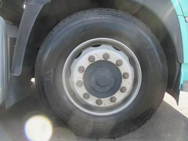 平成28年12月中古大型トラクタヘッド日産UDクオンの画像18