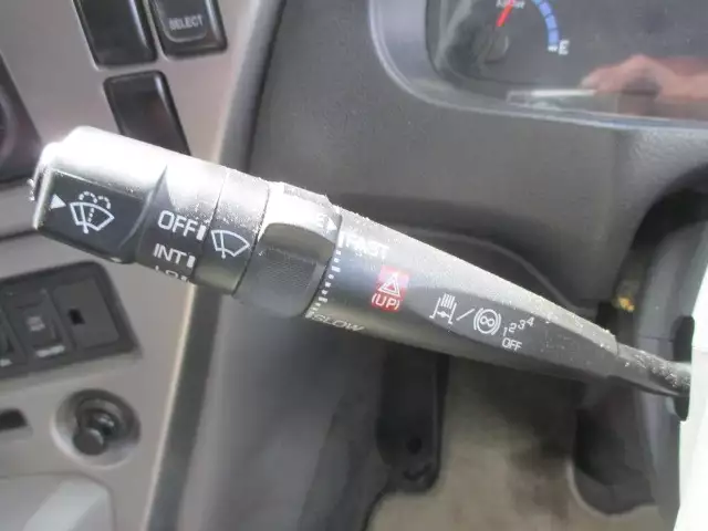 平成28年12月中古大型トラクタヘッド日産UDクオンの画像33