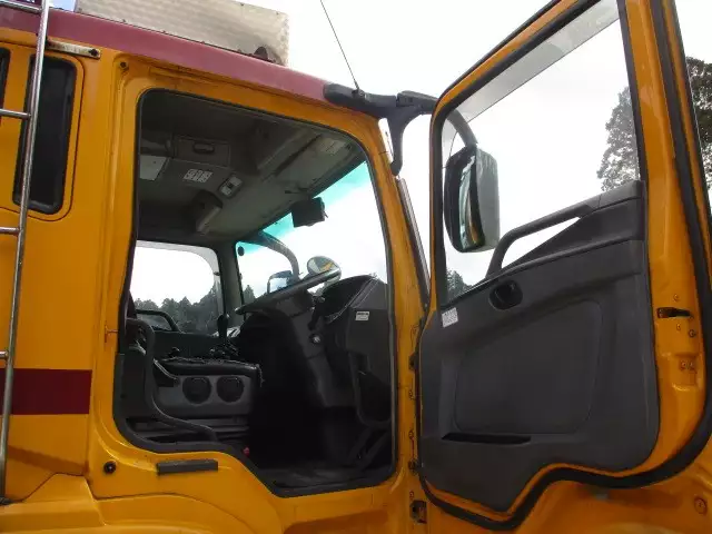 平成21年10月中古大型三菱ふそうスーパーグレートの画像41