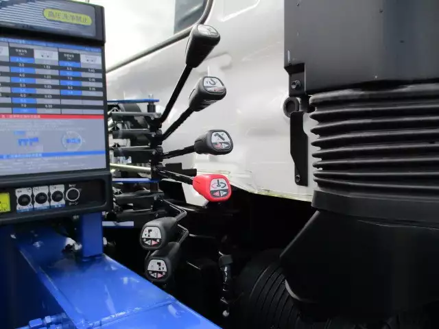 令和02年04月中古中型日野レンジャーの画像18