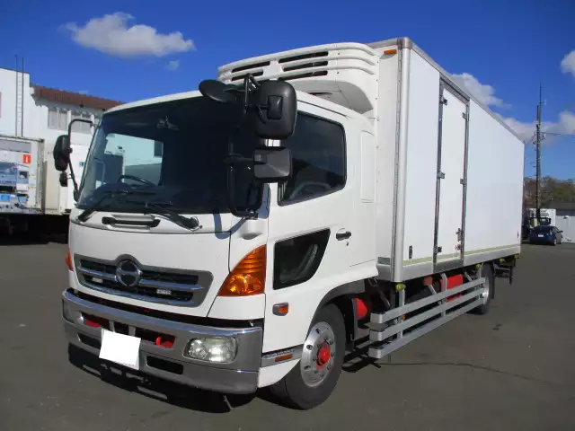 平成19年07月中古増トン冷凍バン・ウィング日野日野の画像1