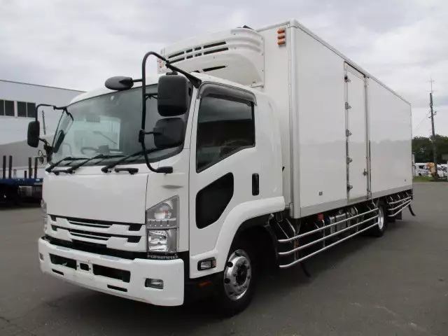 令和01年/平成31年02月中古増トン冷凍バン・ウィングいすゞフォワードの画像1