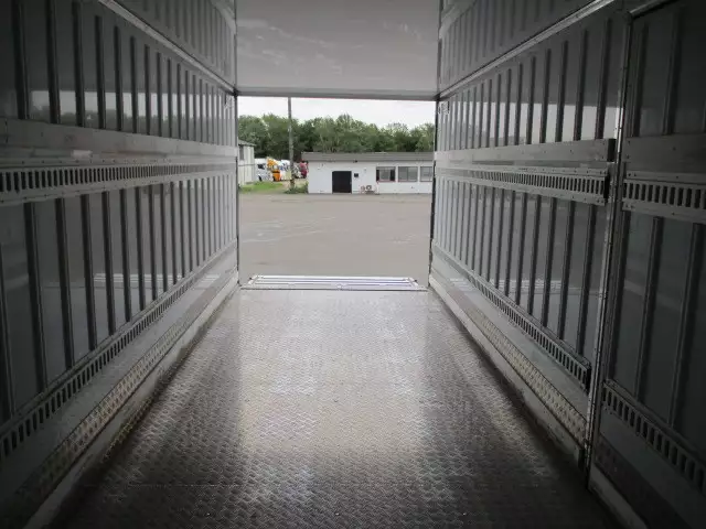 令和01年/平成31年02月中古増トン冷凍バン・ウィングいすゞフォワードの画像23