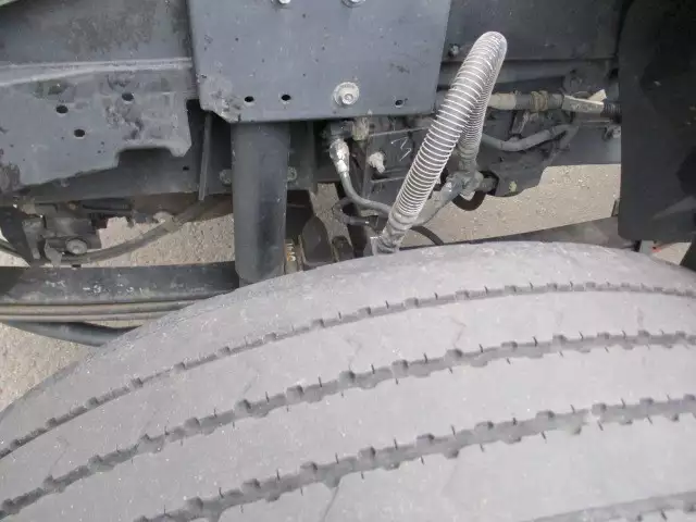 令和01年/平成31年02月中古増トン冷凍バン・ウィングいすゞフォワードの画像28