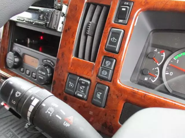 令和01年/平成31年02月中古増トン冷凍バン・ウィングいすゞフォワードの画像37