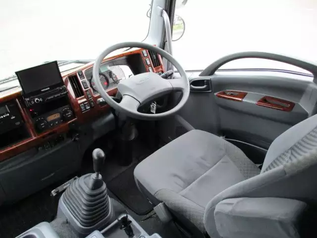 令和01年/平成31年02月中古増トン冷凍バン・ウィングいすゞフォワードの画像42