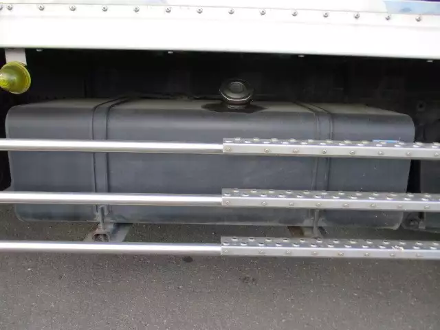 平成28年03月中古増トン冷凍バン・ウィングいすゞいすゞの画像11