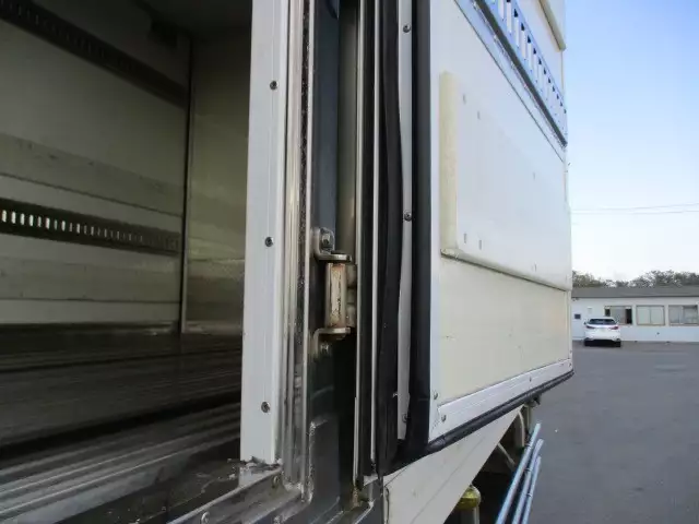 平成28年03月中古増トン冷凍バン・ウィングいすゞいすゞの画像23