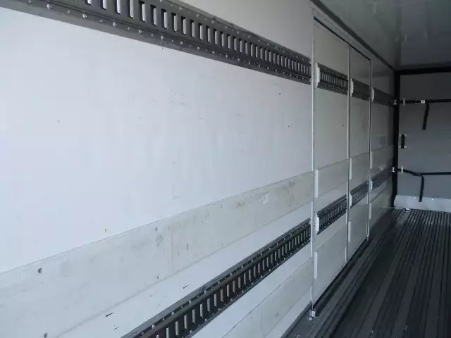 平成28年03月中古増トン冷凍バン・ウィングいすゞいすゞの画像30