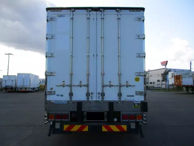 平成28年03月中古増トン冷凍バン・ウィングいすゞいすゞの画像6