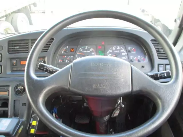 平成26年10月中古大型トラクタヘッドいすゞいすゞの画像19