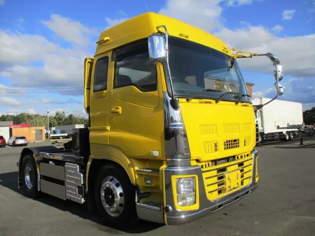 平成26年10月中古大型トラクタヘッドいすゞいすゞの画像3