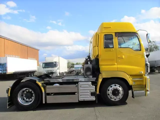 平成26年10月中古大型トラクタヘッドいすゞいすゞの画像4