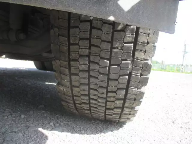 平成27年10月中古大型トラクタヘッド日産UDUDトラックスの画像22