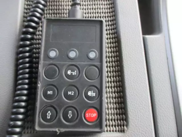 平成27年10月中古大型トラクタヘッド日産UDUDトラックスの画像33