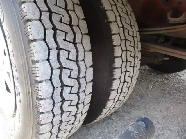 平成24年04月中古小型いすゞいすゞの画像15