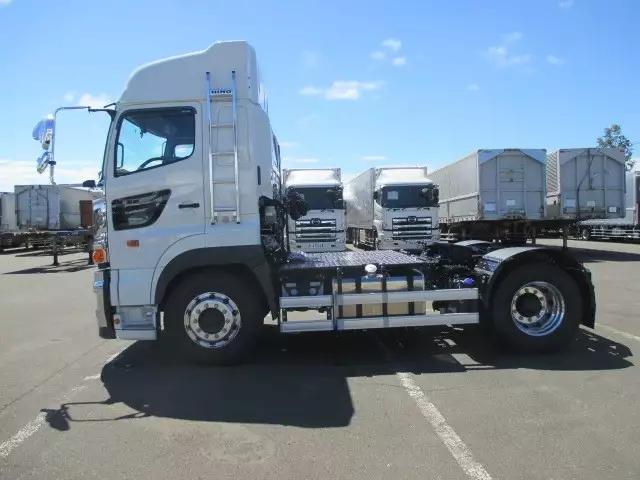 平成30年01月中古大型トラクタヘッド日野日野の画像8