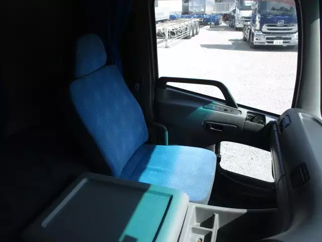 平成18年08月中古大型日産UDニッサンディーゼルの画像55