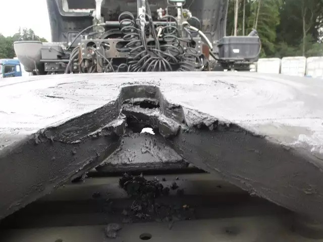 平成27年08月中古大型トラクタヘッド日産UDUDトラックスの画像27