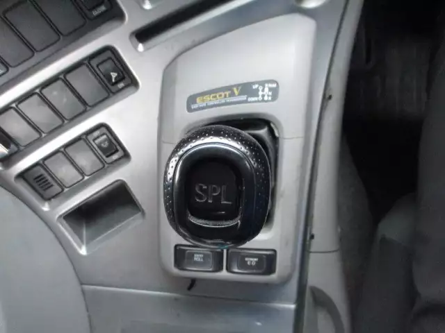 平成27年08月中古大型トラクタヘッド日産UDUDトラックスの画像42