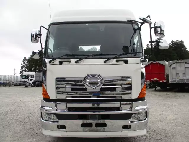 平成28年01月中古大型トラクタヘッド日野日野の画像2