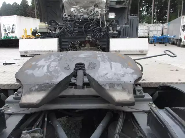 平成28年01月中古大型トラクタヘッド日野日野の画像30