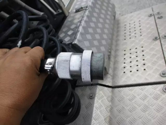 平成28年01月中古大型トラクタヘッド日野日野の画像39