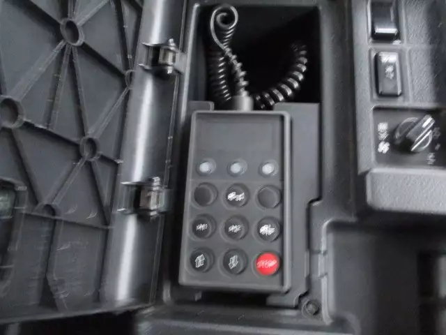 平成28年01月中古大型トラクタヘッド日野日野の画像43