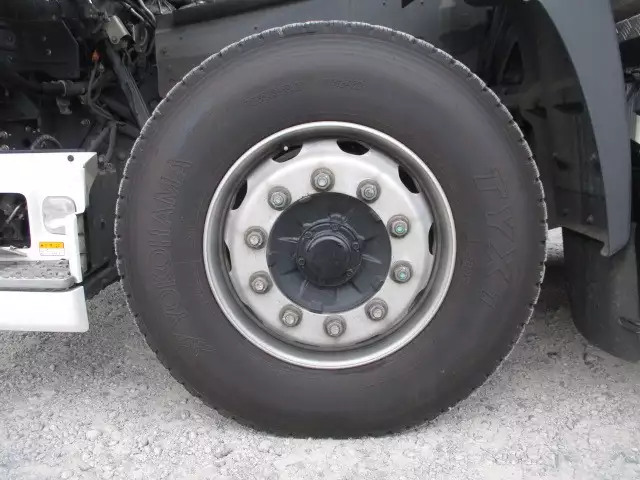 平成28年01月中古大型トラクタヘッド日野日野の画像9